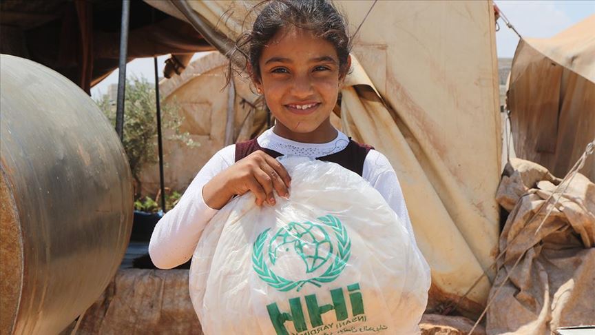 İHH Suriye'de 6 ayda 78 milyon ekmek dağıttı