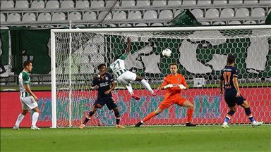 Basaksehir, Trabzonspor drop points in title race