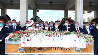 Eski Çankaya Belediye Başkanı Taşdelen, son yolculuğuna uğurlandı