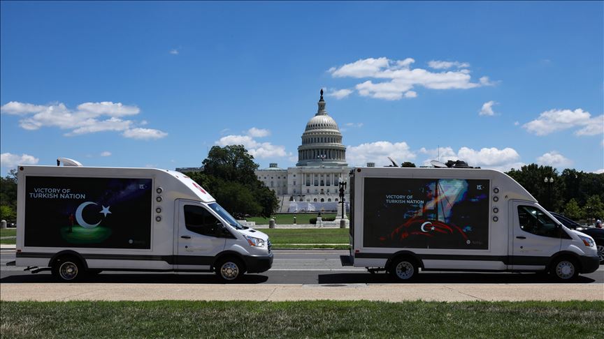 Vans, planes spread US awareness of coup bid in Turkey