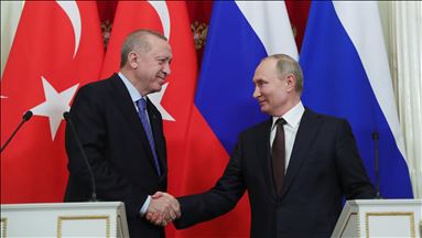 Erdogan dan Putin bahas Libya dan Suriah via telepon
