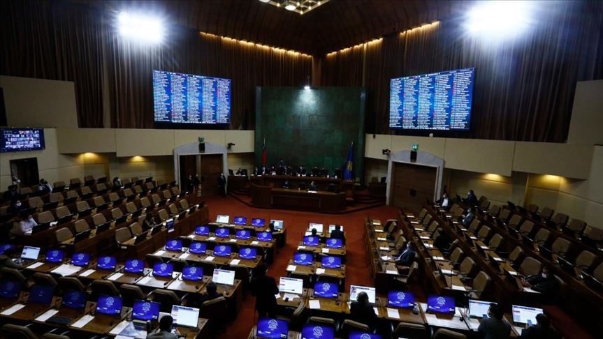 En Chile se votará una ley que permite a los trabajadores el retiro del 10% de su ahorro pensional