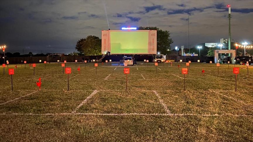 Debido a la pandemia, Paraguay reabre autocines después de 40 años