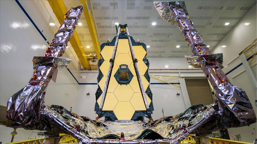 NASA, James Webb Uzay Teleskobu'nun fırlatışını tekrar erteledi  