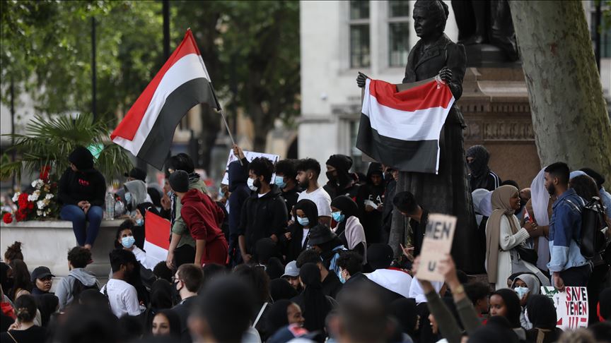 اليمن.. مظاهرة "الانتقالي" في حضرموت تدعم وفد التفاوض بالرياض