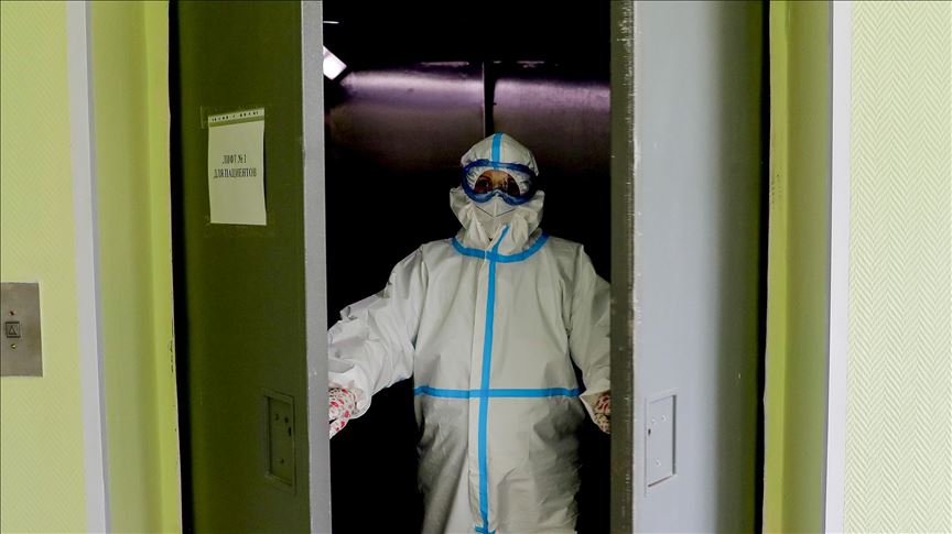 Sudáfrica reduce el período de aislamiento para pacientes con COVID-19