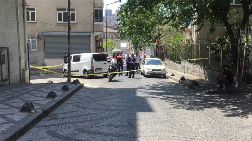 Bağcılar'da narkotim ekibine yönelik silahlı saldırıda bir polis şehit