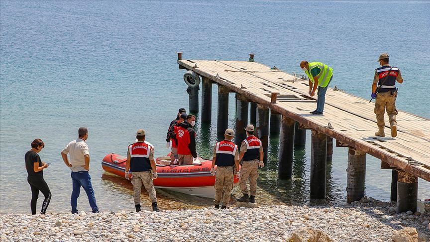 Turkey: 4 more migrant bodies recovered from lake