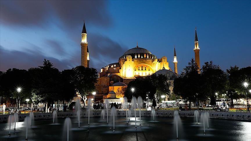 Ayasofya : « Le Pape devrait se réjouir de la réouverture de Sainte-Sophie à la pratique du culte » 