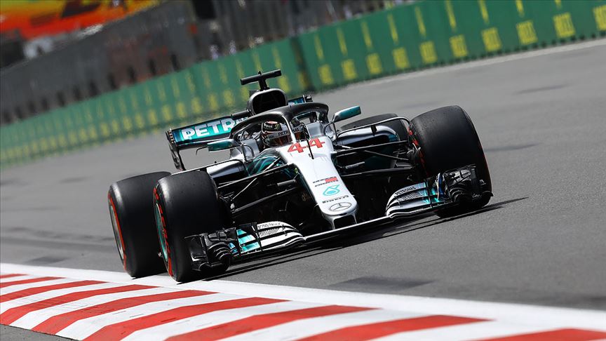 Formula 1'de Hamilton'dan üst üste ikinci zafer