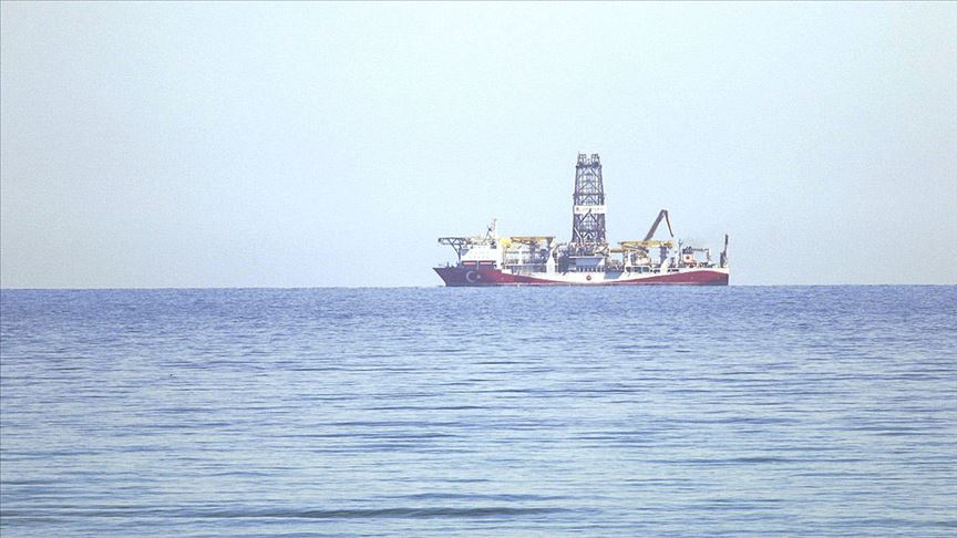 Fatih sondaj gemisi Karadeniz'de ilk sondajına başladı