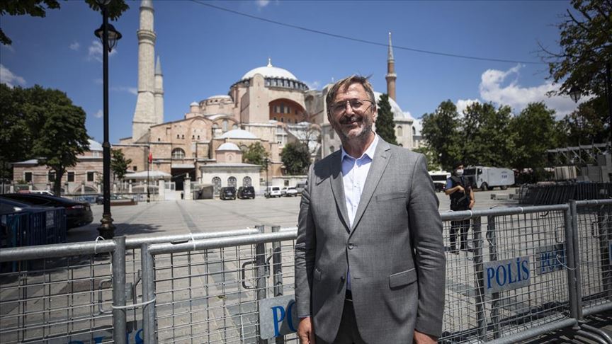 Kultur Ve Turizm Muduru Yilmaz Dan Ayasofya Daki Eserlere Iliskin Aciklama