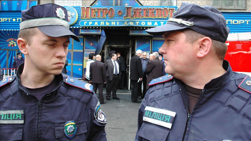 Ukraine hostages released unharmed, suspect arrested