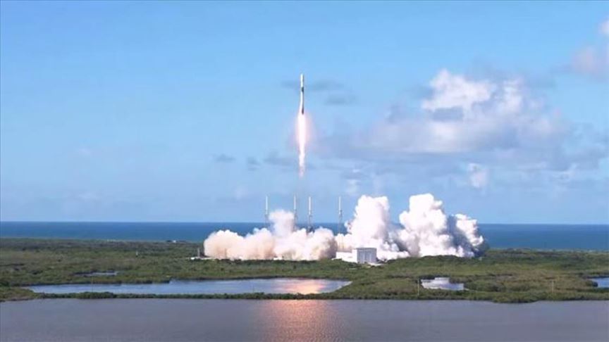 SpaceX, Güney Kore'nin ilk askeri iletişim uydusunu uzaya fırlattı