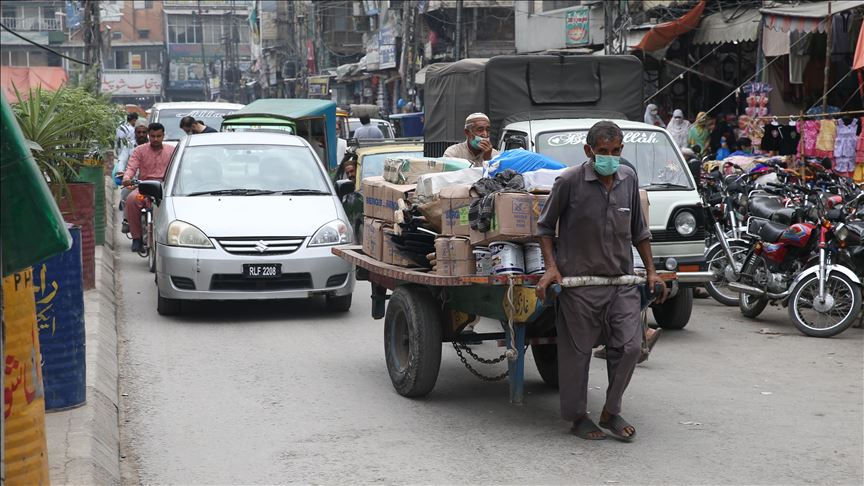 Pakistan records lowest single-day COVID-19 cases