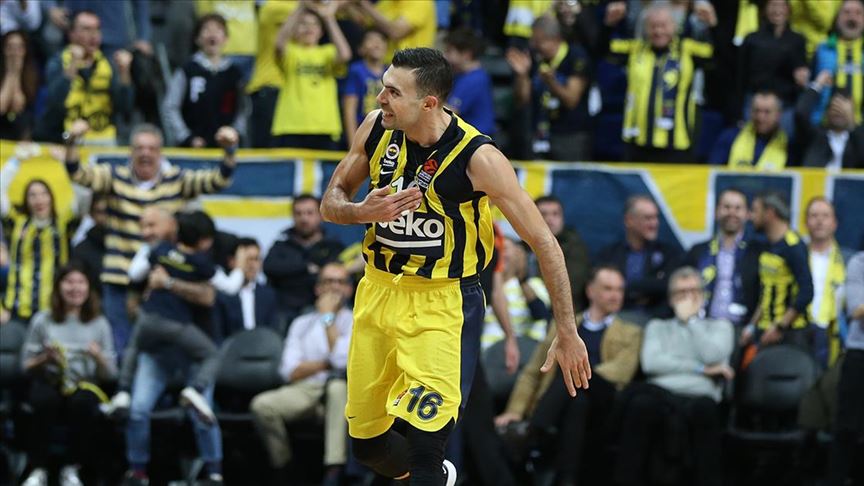 Fenerbahçe Beko'da Kostas Sloukas ile yollar ayrıldı