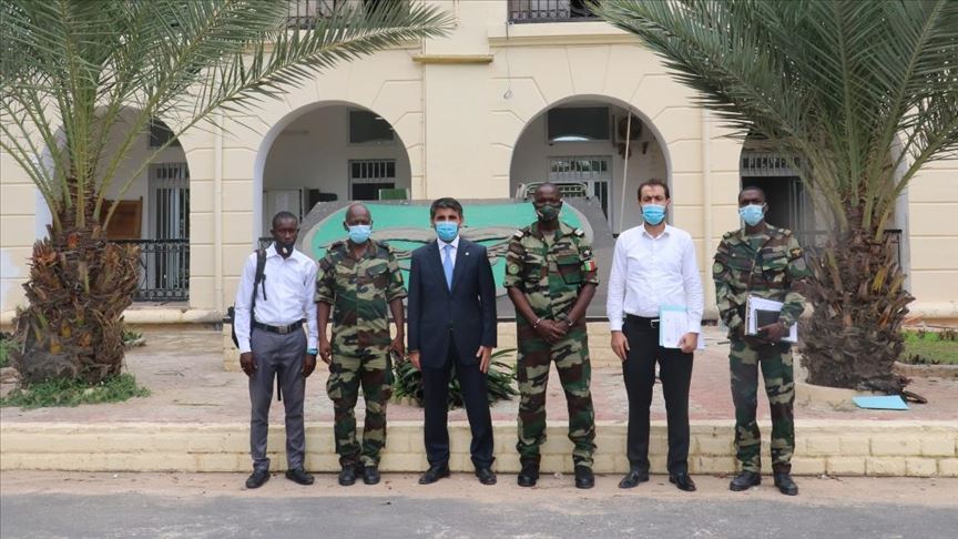 Senegal'de Türkiye Maarif Vakfı ile ordu arasında eğitim iş birliği