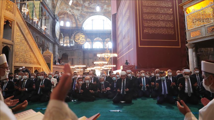 Khotbah pertama Salat Jumat di Hagia Sophia: Simbol penaklukan, amanah dari Sultan Muhammad al-Fati̇h