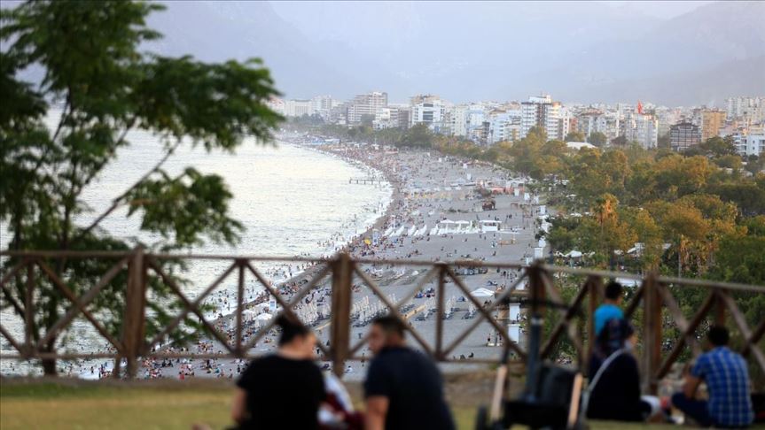Cientos de hoteles en Antalya, Turquía, reciben certificado de turismo seguro en la pandemia
