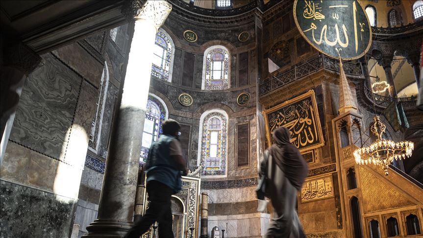 Conversion of Hagia Sophia 'right of Turks'