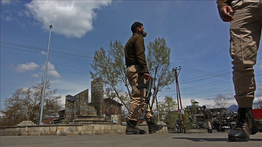 Indian police question Kashmiri travelers to Turkey