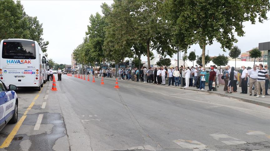 Sakarya'dan otobüsler Ayasofya-i Kebir Cami-i Şerifi'ndeki ilk cuma için kalktı