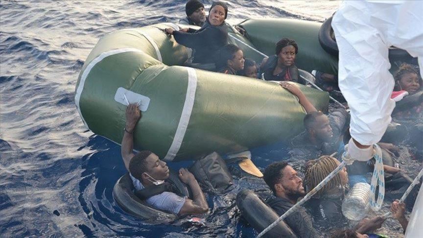 تركيا.. خفر السواحل ينقذ 56 طالب لجوء أعادتهم اليونان