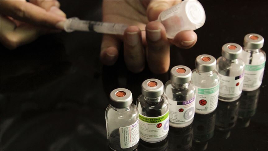 Reino Unido firma un acuerdo con grandes farmacéuticas para el suministro de vacunas contra COVID-19