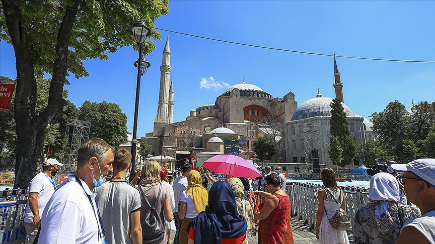 Ayasofya-i Kebir Cami-i Şerifi'nde arife günü yoğunluğu