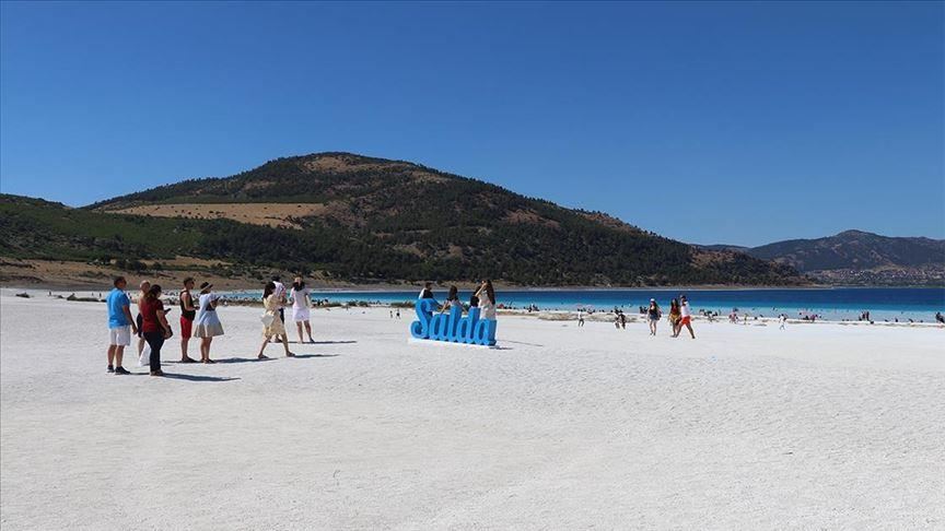 Lake in Turkey may yield answers on life on Mars
