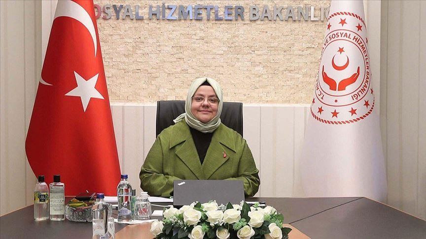 "Di Kampanyaya Em Têra Xwe Dikin Tirkiyeya Min da li 1,2 milyon malbatên hewcedar alîkarî hat belavkirin"