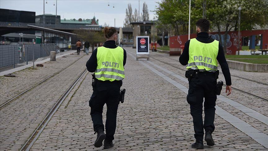 Во Данска 60 лица се казнети за прекршување на Закон за забрана за носење бурка