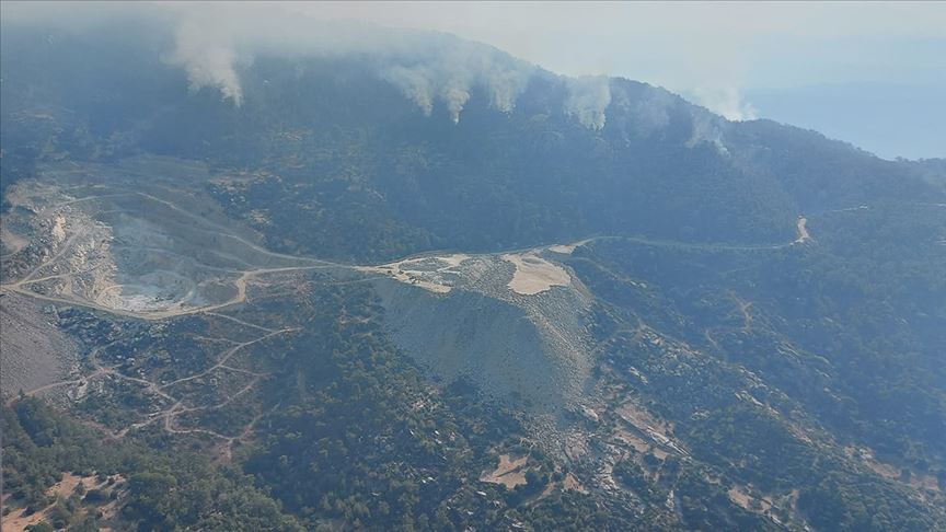 Aydın'da başlayıp Muğla'ya kadar ulaşan orman yangını kontrol altına alındı 