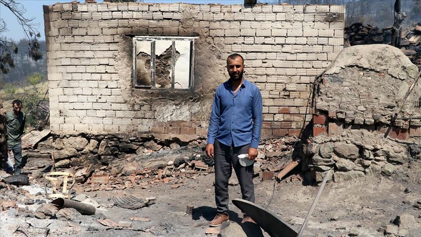 Kurbanlık satışından kazandığı paralar orman yangınında kül oldu