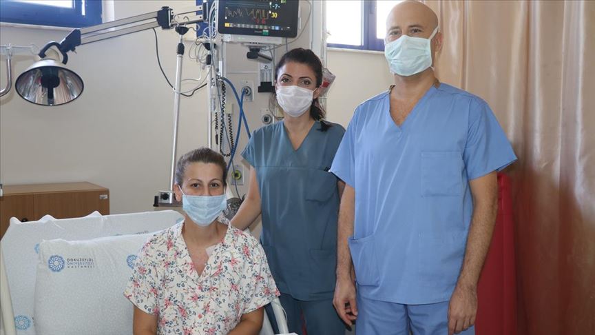 Kalbi Bir Gunde 127 Kez Duran Hasta Ozel Yontemle Sagligina Kavustu