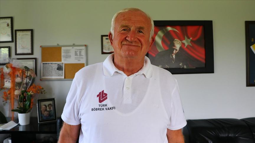 Turk Bobrek Vakfi Yetiskin Bir Birey Gunde 2 2 5 Litre Su Tuketmeli