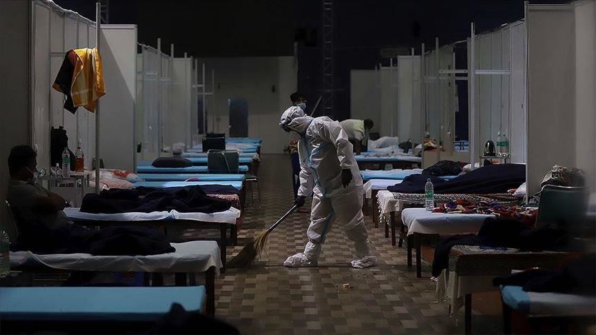 India’s coronavirus cases top 1.8 million