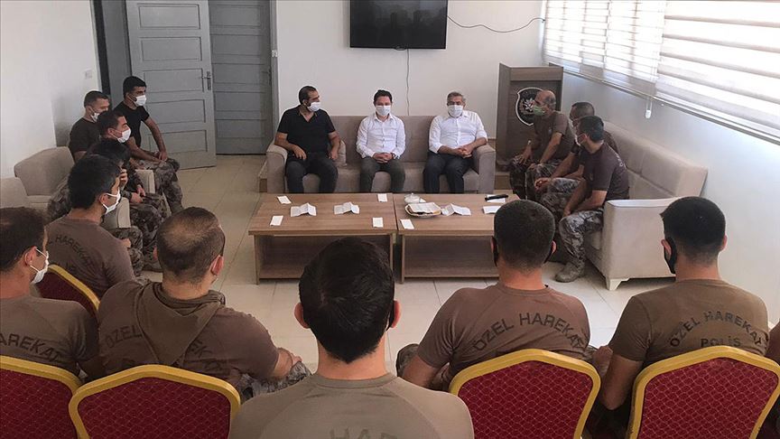 İçişleri Bakanı Soylu Afrin'deki güvenlik görevlilerinin bayramını kutladı