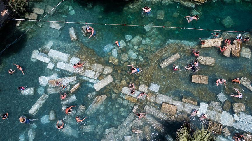 Termal tesislere kışa kadar 4 milyon Rus turistin gelmesi bekleniyor