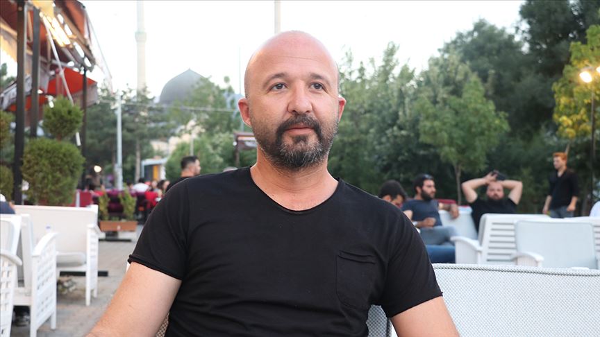 Boynundaki havalı tüfek saçmasını 30 yıl sonra çekilen röntgenle öğrendi