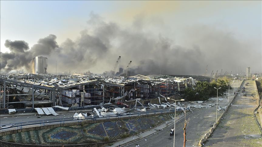 سفارة واشنطن تحذر رعاياها من غازات سامة بمنطقة انفجار بيروت 
