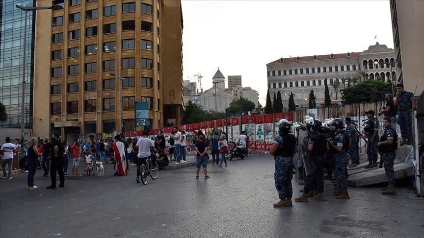 لبنان قد يواجه قريبا أزمة نقص سلع رئيسية (خبير)