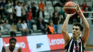 Nigerian American Basketball Player Ojo Dies At 27