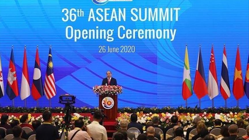 Filipina dan Singapura resesi, ekonomi ASEAN kian suram