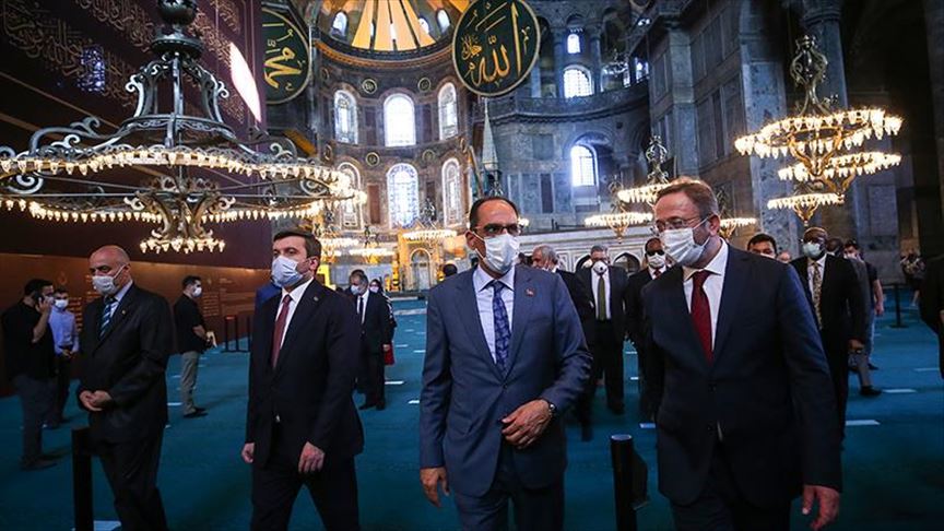 Turkish spokesman, 30 envoys visit Hagia Sophia Mosque