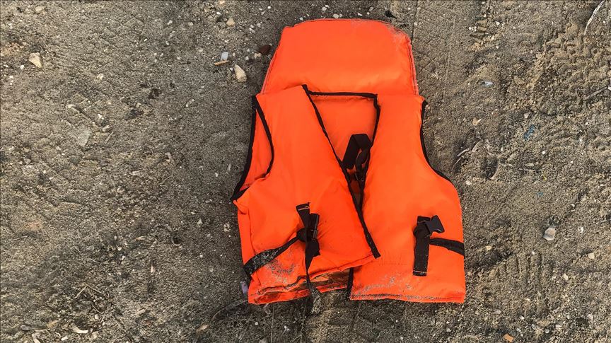 Asylum seeker survives shipwreck off Mauritania