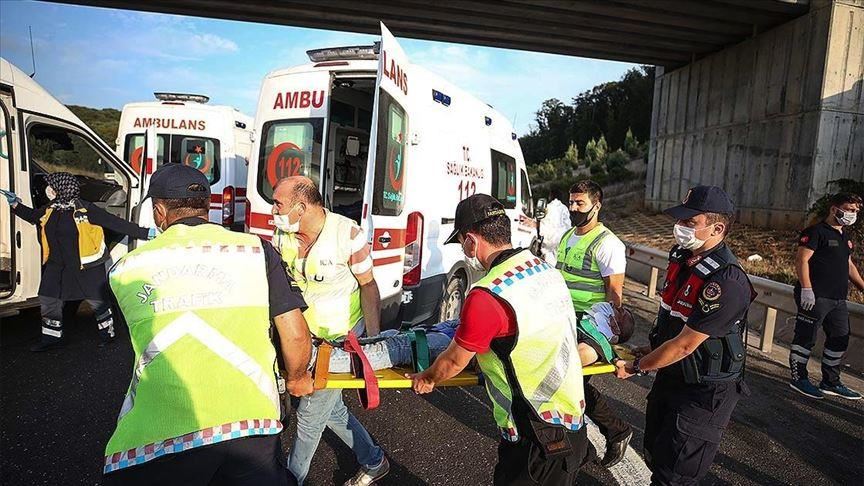Turkey: 5 die, 25 injured in bus accident