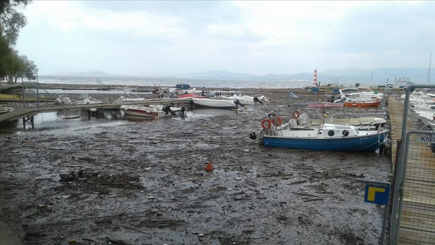 Greece: 6 die in Evia island torrential rains