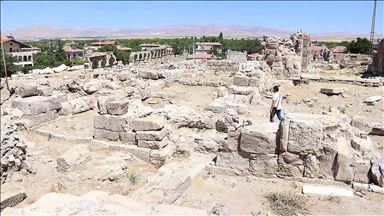 Tyana Antik Kenti'nde 4. yüzyıla ait kilise ortaya çıkarıldı