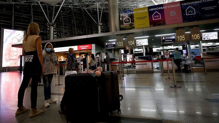 Russians flock to Turkish resort after flights resume